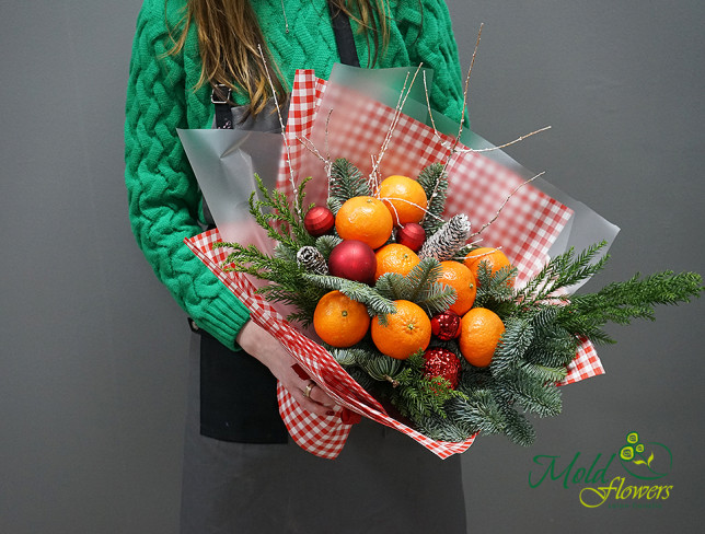Новогодний букет с мандаринами и ёлкой №1 Фото